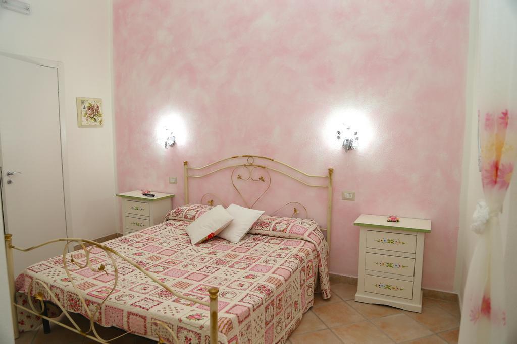 B&B Le Rose Olbia Cameră foto